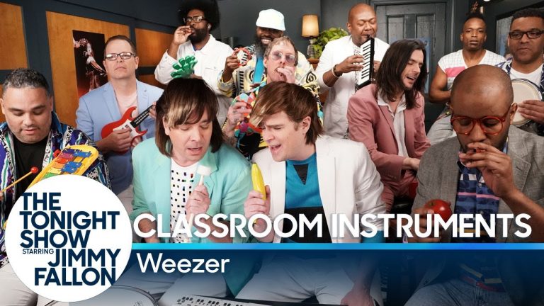 Weezer, Jimmy Fallon  & The Roots performen „Take on Me“ mit Kinderinstrumenten